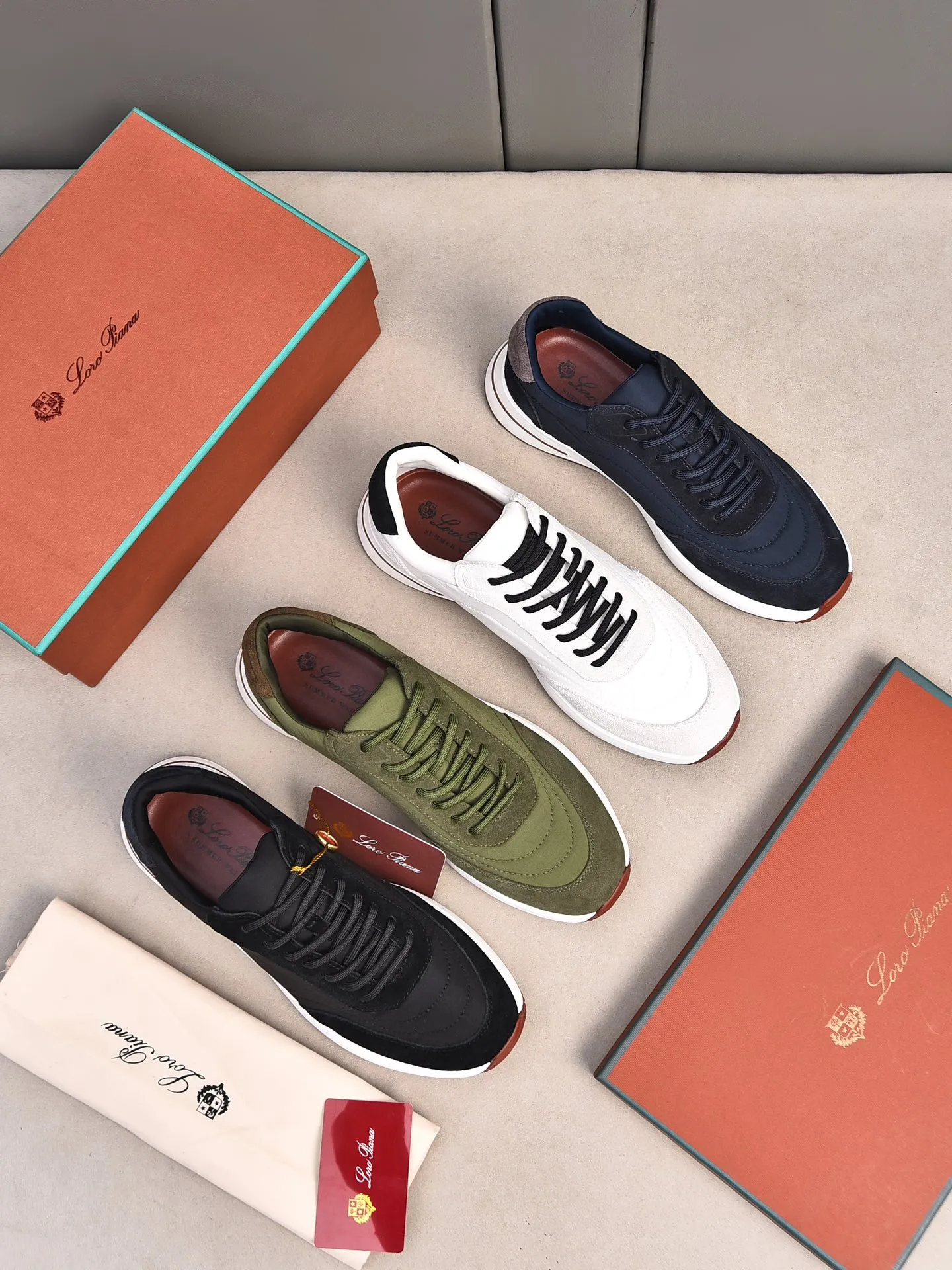 Men's shoes 💰460 LP new product on sale Loro Piana sports shoes｜Made with top-layer frosted and imported waterproof fabrics｜Comprehensive one-to-one restoration of the counter process｜Installed with original molded rubber three-color combination craft outsole｜Size: 39-44 (customized at 45.46)